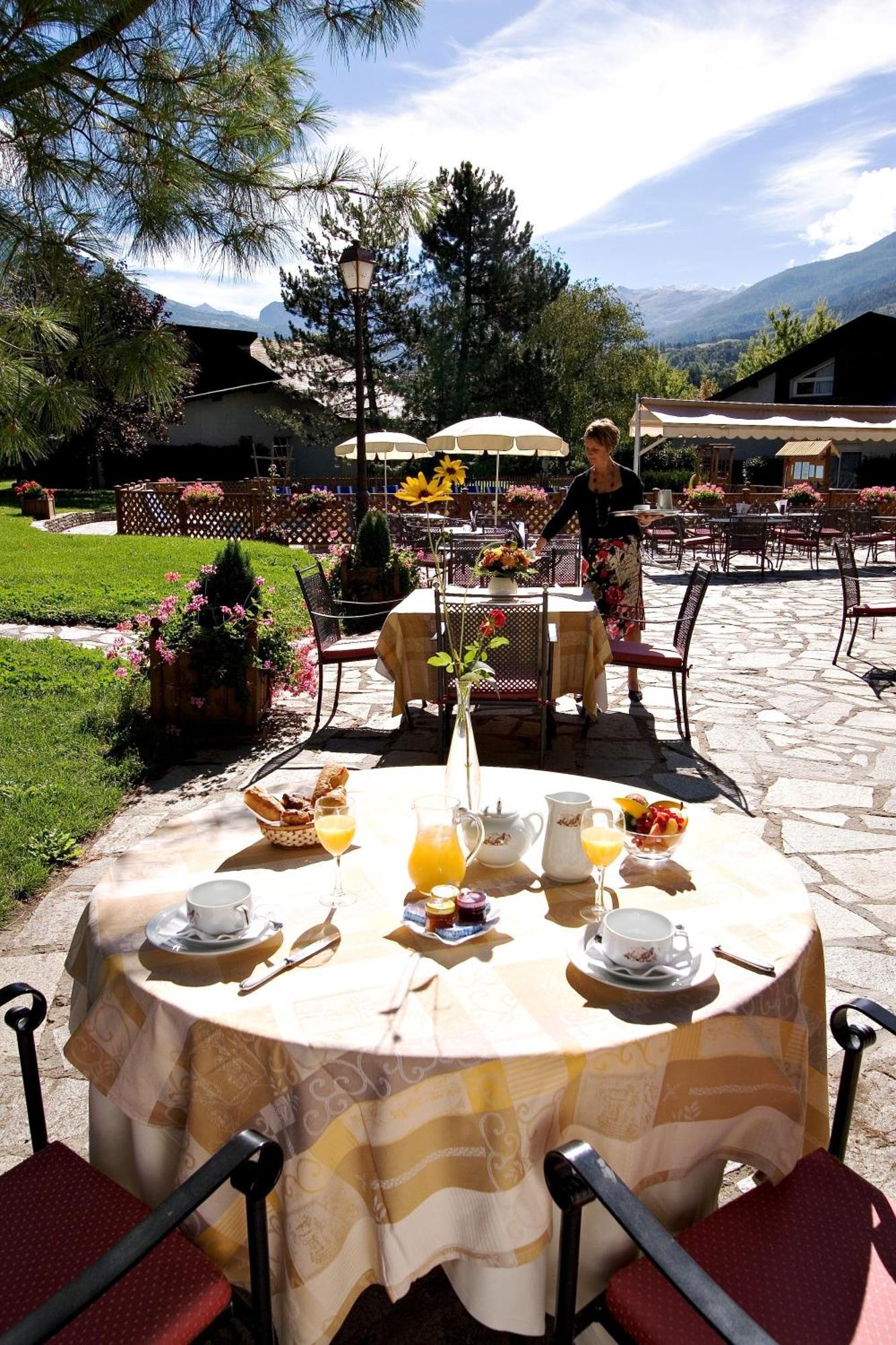 Hotel & Spa Les Bartavelles Кро Экстерьер фото