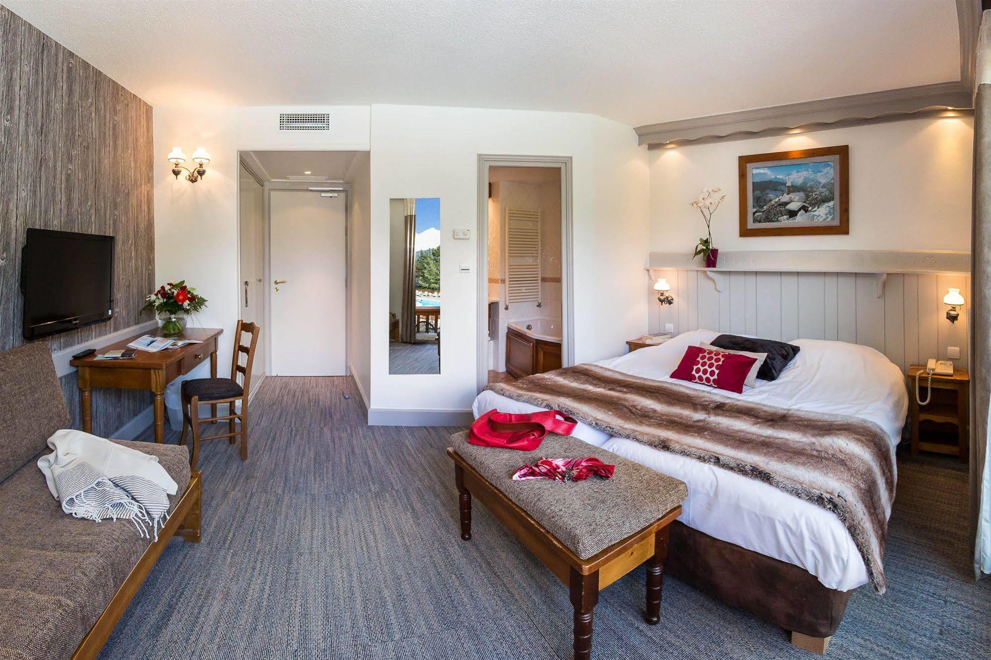 Hotel & Spa Les Bartavelles Кро Экстерьер фото