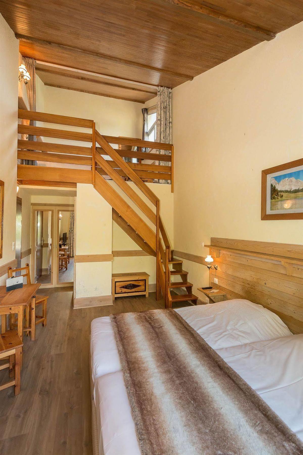 Hotel & Spa Les Bartavelles Кро Экстерьер фото