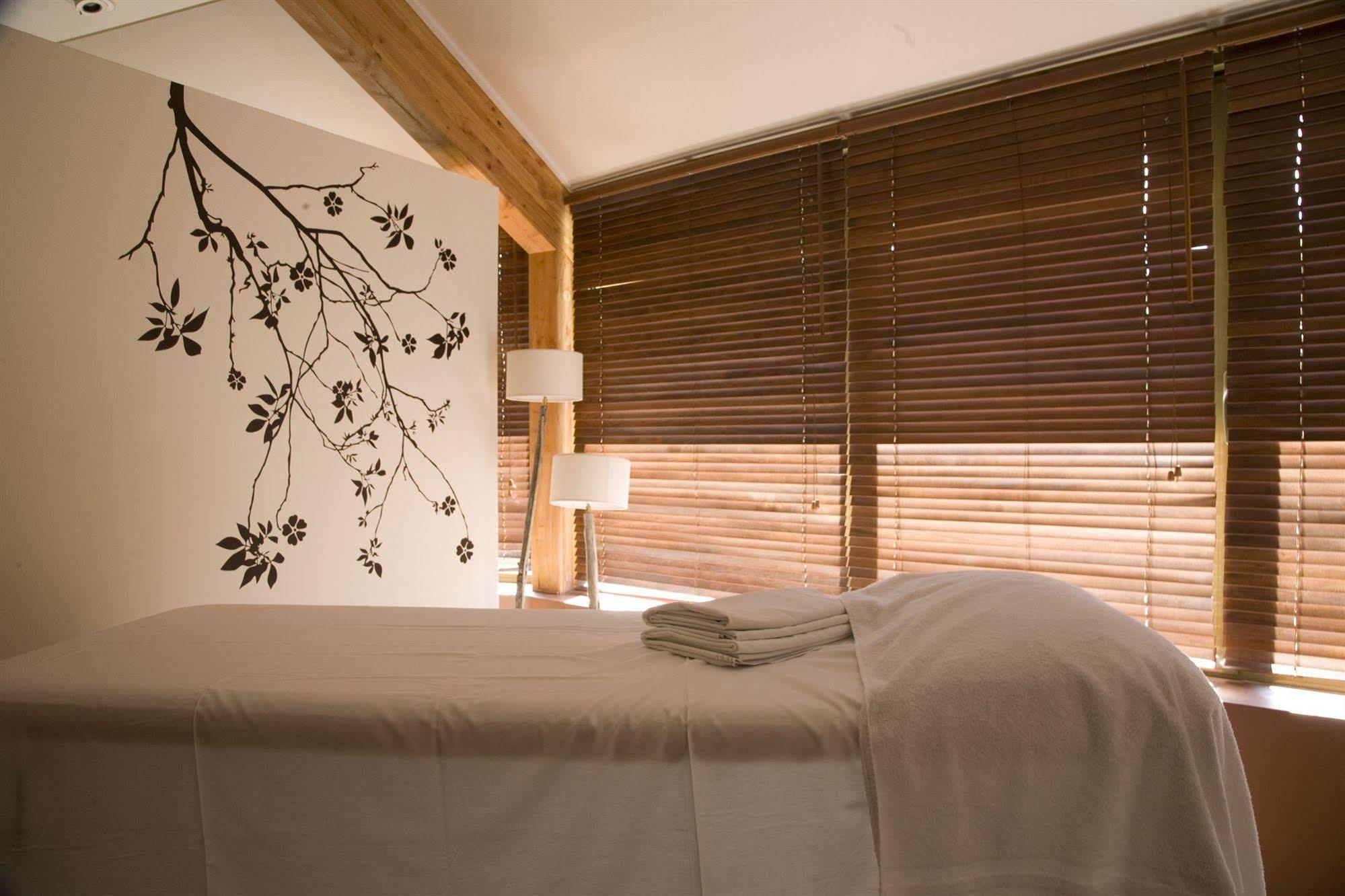 Hotel & Spa Les Bartavelles Кро Экстерьер фото